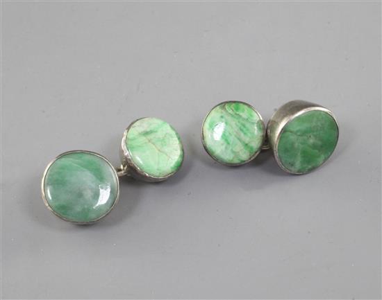 A pair of Chinese jadeite and silver mounted cuff links, late 19th/early 20th century, total length 3.2cm